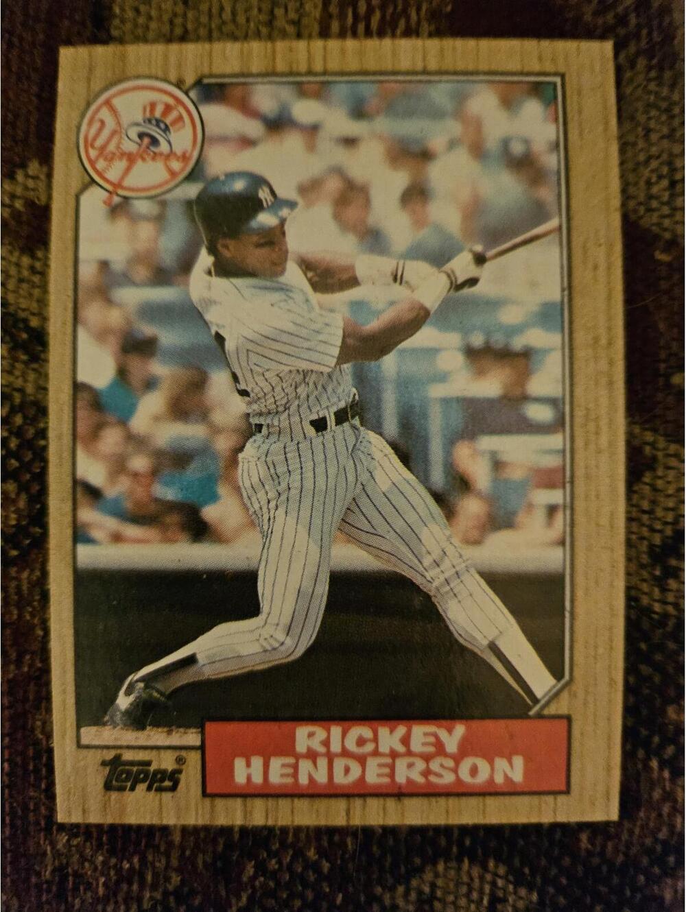 Rickey Henderson - HOF - 1987 Topps  #735 - New York Yankees - RAW Mint